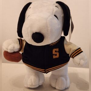 Peanuts Snoopy Fall Varsity Football
